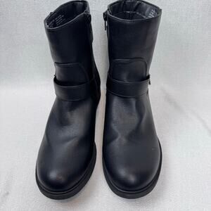 Kenneth Cole Reaction Women Jordyn Black Buckle Low Block Heel Ankle Boot Size 9